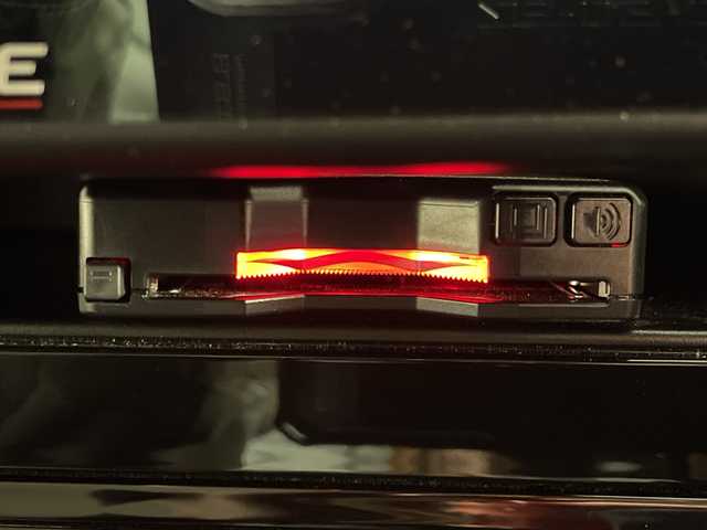 三菱 デリカＤ：５ P 神奈川県 2024(令6)年 2.3万km アメジストブラック 4WD/ディーゼルターボ/社外10.1型フローティングSDナビゲーション【AVN-HSO1F】/フルセグ　Bluetooth　SD　CD DVD　USB　HDMI　AppleCarPlay/両側電動スライドドア/パワーバックドア/e-Assist /FCM衝突軽減ブレーキシステム/LDW車線逸脱警報システム/レーダークルーズコントロール/オートマチックハイビーム/誤発進抑制機能/後側方車両検知警報システム/後退時車両検知警報システム/オートステップ＆ゴー/革巻きステアリング/パドルシフト/ステアリングスイッチ/ステアリングヒーター/運転席パワーシート/前席シートヒーター/2列目ベンチシート/電動パーキングブレーキ/オートブレーキホールド/社外前後ドライブレコーダー/プッシュスタート/スマートキー/LEDヘッドランプ/LEDポジションランプ/オートライト/フロントフォグランプ/純正18インチアルミホイール/