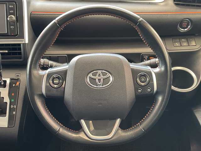 トヨタ シエンタ G クエロ 埼玉県 2018(平30)年 4.1万km クールボルドーガラスフレーク トヨタセーフティセンス/純正SDナビ/　　CD/DVD/BT/フルセグ/バックカメラ/両側パワースライドドア/LEDオートライト/ハーフレザーシート/ビルトインETC/スマートキー2本/禁煙車