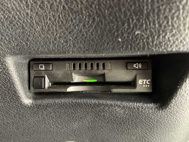 トヨタ シエンタ G クエロ 埼玉県 2018(平30)年 4.1万km クールボルドーガラスフレーク トヨタセーフティセンス/純正SDナビ/　　CD/DVD/BT/フルセグ/バックカメラ/両側パワースライドドア/LEDオートライト/ハーフレザーシート/ビルトインETC/スマートキー2本/禁煙車