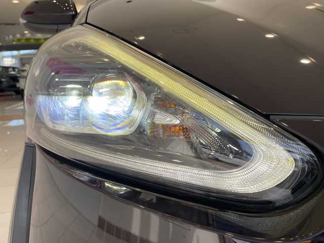 トヨタ シエンタ G クエロ 埼玉県 2018(平30)年 4.1万km クールボルドーガラスフレーク トヨタセーフティセンス/純正SDナビ/　　CD/DVD/BT/フルセグ/バックカメラ/両側パワースライドドア/LEDオートライト/ハーフレザーシート/ビルトインETC/スマートキー2本/禁煙車