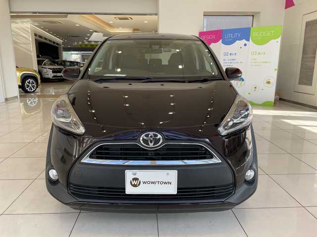 トヨタ シエンタ G クエロ 埼玉県 2018(平30)年 4.1万km クールボルドーガラスフレーク トヨタセーフティセンス/純正SDナビ/　　CD/DVD/BT/フルセグ/バックカメラ/両側パワースライドドア/LEDオートライト/ハーフレザーシート/ビルトインETC/スマートキー2本/禁煙車