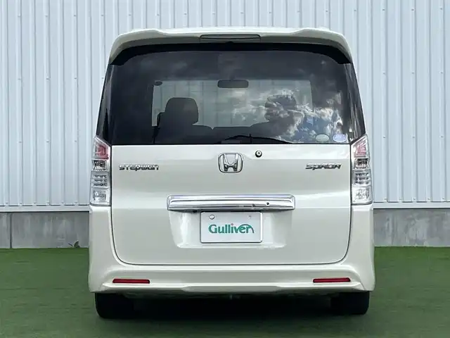 車両画像15