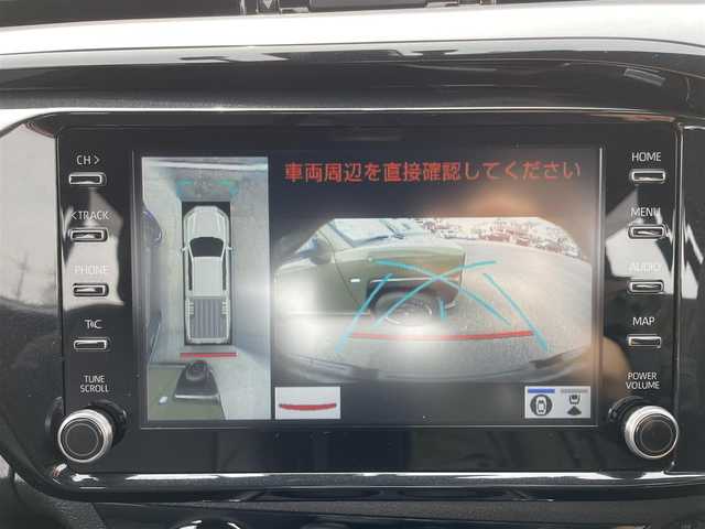 トヨタ ハイラックス Z GRスポーツ 千葉県 2023(令5)年 1万km スーパーホワイトⅡ １．５インチリフトアップ/新品ＴＯＹＯ　Ｒ／Ｔタイヤ/新品ＫＭＣ１７インチアルミ/ＪＡＯＳインナーフェンダー/4WD/純正メモリナビ/ (Bluetooth/USB/Apple car play)/パノラミックビューモニター/ETC2.0/前方ドライブレコーダー/ハーフレザーシート/D席パワーシート/TOYOTA Safety Sense/・レーダークルーズ コントロール/・プリクラッシュセーフティ/・レーントレーシングアシスト/・レーンディパーチャーアラート/・ロードサインアシスト/・先行車発進告知機能/・オートマチックハイビーム/ダウンヒルアシストコントロール/センターデフロック/横滑り防止機能/純正18インチアルミホイール/スマートキー/純正LEDヘッドライト/パドルシフト/スペアキー1本/保証書/取扱説明書