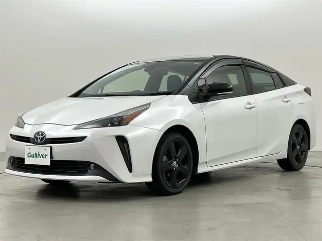 トヨタ プリウス S ツーリングセレ ブラックED 福岡県 2022(令4)年 4.1万km パールⅡ トヨタセーフティセンス/・レーンキープアシスト/・オートハイビーム/・レーダークルコン/BSM/純正DA/バックカメラ/レザーシート/前席シートヒーター/ETC/純正ドライブレコーダー（前）/LEDヘッドライト/オートライト/スマートキー/プッシュスタート