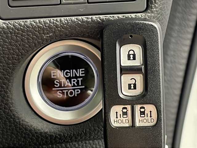 ホンダ Ｎ ＢＯＸ カスタム G EX ターボ ホンダセンシング 新潟県 2018(平30)年 2.3万km プラチナホワイトパール 純正ナビ/バックカメラ/Bluetooth/CD/DVD/USB/フルセグTV/前方ドライブレコーダー/ビルトインETC/パドルシフト/アダプティブクルーズコントロール/ホンダセンシング衝突軽減ブレーキ/リアコーナーセンサー/純正フロアマット/純正アルミホイール/D席シートヒーター/前席レザー調シートカバー