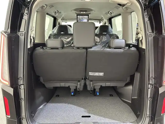 日産 セレナ ハイウェイスター V 愛媛県 2025(令7)年 0.1万km未満 ダイヤモンドブラック １２，３インチ純正ディスプレイオーディオ　プロパイロット　インテリジェンスアラウンドビューモニター　　ハンズフリーオートスライドドア　デジタルインナーミラ　ＨＤＭＩ　２．０ＥＴＣ　ワイヤレス充電　フリップダウンモニター　純正前後ドライブレコーダー　
