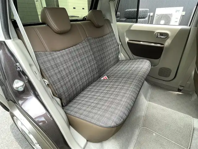 スズキ ラパン ＬＣ X 滋賀県 2022(令4)年 1.2万km アーバンブラウンパールメタリック/ソフトベージュ2トーン 純正ディスプレイオーディオ/Ｂｌｕｅｔｏｏｔｈ/バックカメラ/ハーフレザーシート/シートヒーター/ＬＥＤライト/デュアルカメラブレーキサポート/リアソナー/アイドリングストップ/革巻ステアリング/スマートキー/電動格納ミラー/ステアリングスイッチ