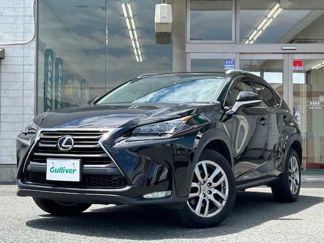 レクサス ＮＸ 200t バージョンL 埼玉県 2015(平27)年 11.4万km ブラック メーカーナビ/【CD/DVD/フルセグ/Bluetooth】/バックカメラ/クルーズコントロール/ビルトインETC/本革シート/パワーシート/エアーシート/パドルシフト/ステアリングヒーター/シートヒーター/パワーバックドア/LEDヘッドライト/取扱説明書/保証書
