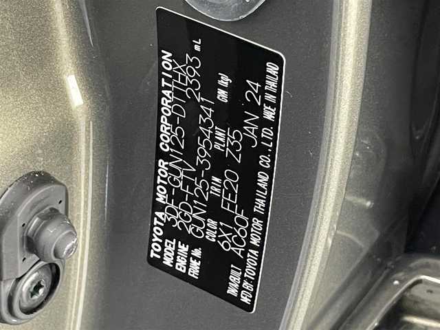 トヨタ ハイラックス Z 愛知県 2024(令6)年 1.8万km オキサイドブロンズM 純正8型ナビ/ETC/ドライブレコーダー/レーダークルーズコントロール/全方位カメラ/シートカバー/スペアタイヤ/EGRボンネットカバー/MUD VANCEアルミホイール/LEDヘッドライト/フォグランプ/禁煙車