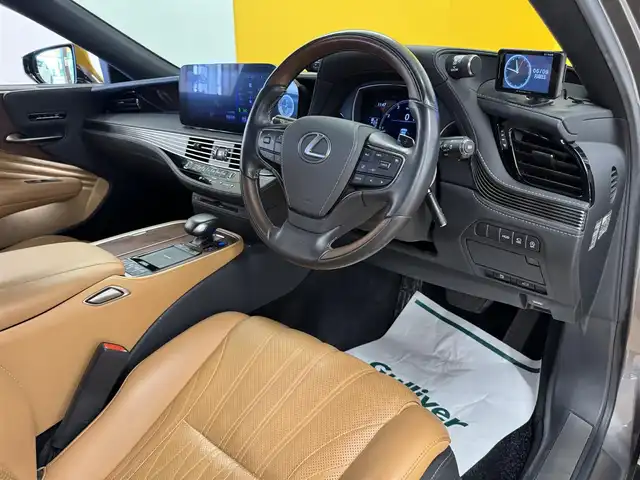 レクサス ＬＳ 500 バージョンL 群馬県 2021(令3)年 7.4万km マンガンラスター レクサスセーフティプラス/・プリクラッシュセーフティ/・レーントレーシングアシスト/・オートマチックハイビーム/・レーダークルーズコントロール/・ヘッドアップディスプレイ/・クリアランスソナー/・パーキングサポートブレーキ/・レーンチェンジアシスト/・ブラインドスポットモニター/サンルーフ/純正12.3インチワイドナビ/・フルセグTV/・CD/DVD/Blue-ray/・SD/AUX/USB/・AM.FM/パノラミックビューモニター/デジタルインナーミラー/三眼LEDヘッドライト/純正OP20インチAW/ビルトイン2.0ETC/レザーシート/D/N席メモリ付パワーシート/D/N席シートヒーター/D/N席エアーシート/ステアリングヒーター/革巻きステアリング/パドルシフト/ステアリングスイッチ/GPSレーダー/電動パーキングブレーキ/オートホールド/アイドリングストップ/スマートキー/プッシュスタート/フォグランプ/オートライト/USBポート/純正フロアマット/純正ドアバイザー/電動格納ウィンカーミラー/横滑り防止システム