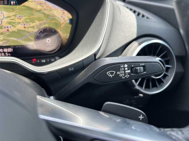 アウディ ＴＴクーペ 滋賀県 2017(平29)年 3万km パール アシスタンスパッケージ/クルーズコントロール/パーキングシステム/リアビューカメラ/ホールドアシスト/マトリクスLED/バーチャルコックピット/MMIナビゲーション