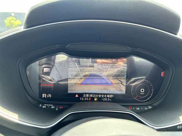 アウディ ＴＴクーペ 滋賀県 2017(平29)年 3万km パール アシスタンスパッケージ/クルーズコントロール/パーキングシステム/リアビューカメラ/ホールドアシスト/マトリクスLED/バーチャルコックピット/MMIナビゲーション