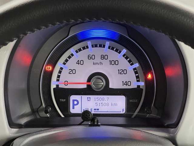 スズキ ハスラー X ターボ 三重県 2018(平30)年 5.2万km フェニックスレッドパール/ブルーイッシュブラックパール マイルドハイブリッド・ターボ/FF/インパネCVT/純正 7インチワイドナビ CN-RZ73W/（FM/AM/SD/iPod/TV/USB/Bluetooth/MEMORY MUSIC/CD/DVD/VTR）/【OP】全方位モニター/ビルトイン ETC/安全/・デュアルカメラブレーキサポート/・誤発進抑制機能/・車線逸脱警報機能/・ふらつき警報機能/・ESP（横滑り防止）/装備/・シートヒーター（D/N）/・オートエアコン/・オートライト/・HID（ディスチャージ） ヘッドライト ＋ フロントフォグランプ/・ステアリングスイッチ/・プッシュスタート/・スマートキーx2/・純正 フロアマット＆ドアバイザー/・純正 15inAW/・保/取/ナビ取/・2トーンカラー『フェニックスレッドパールスラッシュブルーイッシュブラックパール［A6R］』/など