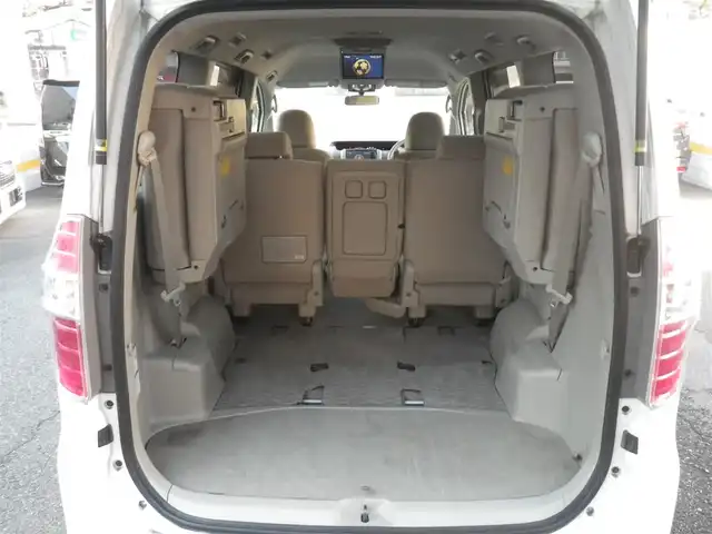 トヨタ ノア X スマートエディション 神奈川県 2010(平22)年 11.3万km ホワイトパールクリスタルシャイン 車検8年12月4日迄/純正HDDナビ　ワンセグ/（Mサーバー/AUX/SD/DVD再生可）/バックカメラ/両側パワースライドドア/フリップダウンモニター/ビルトインETC/スマートキーx2/80系ノア用アルミホイール/キセノンヘッドランプ/ウインカーミラー/取説書/保証書