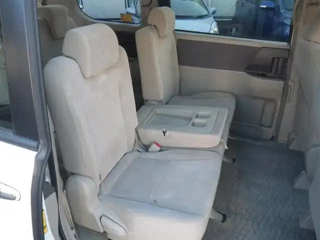 トヨタ ノア X スマートエディション 神奈川県 2010(平22)年 11.3万km ホワイトパールクリスタルシャイン 車検8年12月4日迄/純正HDDナビ　ワンセグ/（Mサーバー/AUX/SD/DVD再生可）/バックカメラ/両側パワースライドドア/フリップダウンモニター/ビルトインETC/スマートキーx2/80系ノア用アルミホイール/キセノンヘッドランプ/ウインカーミラー/取説書/保証書