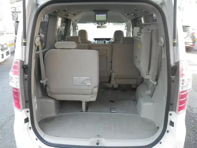 トヨタ ノア X スマートエディション 神奈川県 2010(平22)年 11.3万km ホワイトパールクリスタルシャイン 車検8年12月4日迄/純正HDDナビ　ワンセグ/（Mサーバー/AUX/SD/DVD再生可）/バックカメラ/両側パワースライドドア/フリップダウンモニター/ビルトインETC/スマートキーx2/80系ノア用アルミホイール/キセノンヘッドランプ/ウインカーミラー/取説書/保証書