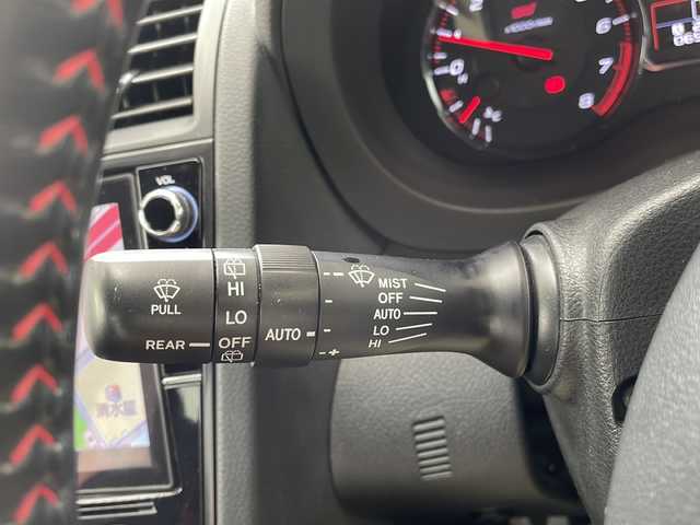 スバル ＷＲＸ Ｓ４ STIスポーツアイサイト 愛知県 2018(平30)年 6.6万km クリスタルホワイトP /ワンオーナー//E型//STIドライカーボンリアスポイラー//STIスポーツマフラー//STIスタイルパッケージ//トランクリップスポイラー//STIフレキシブルタワーバー//STIカナード//STIフレキシブルドロースティフナー//STIドアハンドルプロテクター・インナープロテクター//ビルシュタインショックアブソーバー//RECARO半革シート//パワーシート/シートヒーター//純正8インチナビ//フルセグ/BT/SD/MSV/CD/DVD/BD/AUX//フロント・左サイド・バックカメラ//ETC//アイサイトver3//PCS/ACC/アクティブレーンキープ//AT誤発進抑制制御/AT誤後進抑制制御//車線逸脱抑制警告/ふらつき警告/先行車発進のお知らせ//ツーリングアシスト/SRVD/RAB//SRH/ハイビームアシスト//SI-DRIVE//パドルシフト//AVH//VDC//純正18インチAW//純正AW＆スタッドレスタイヤ//LEDオートヘッドライト//フロント・リアフォグランプ//LEDアクセサリーライナー//プッシュスタート/スペアスマートキー//革巻きステアリング//チルト&テレスコピックステアリング//電動格納ウィンカーミラー//純正フロアマット//保証書//取扱説明書//点検整備記録簿H30.R1.2.3.4.5.6