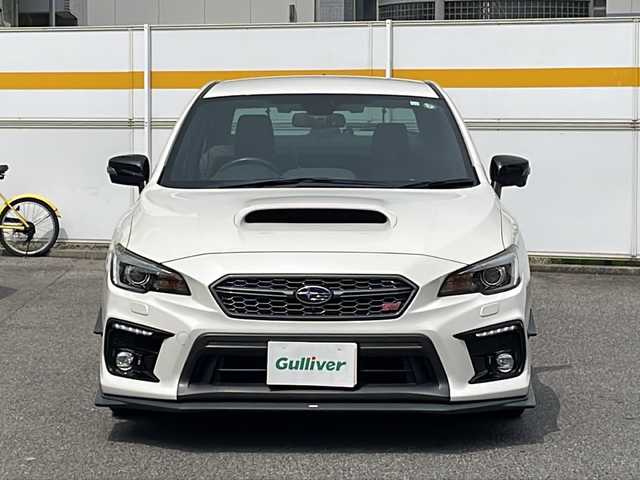 スバル ＷＲＸ Ｓ４ STIスポーツアイサイト 愛知県 2018(平30)年 6.6万km クリスタルホワイトP /ワンオーナー//E型//STIドライカーボンリアスポイラー//STIスポーツマフラー//STIスタイルパッケージ//トランクリップスポイラー//STIフレキシブルタワーバー//STIカナード//STIフレキシブルドロースティフナー//STIドアハンドルプロテクター・インナープロテクター//ビルシュタインショックアブソーバー//RECARO半革シート//パワーシート/シートヒーター//純正8インチナビ//フルセグ/BT/SD/MSV/CD/DVD/BD/AUX//フロント・左サイド・バックカメラ//ETC//アイサイトver3//PCS/ACC/アクティブレーンキープ//AT誤発進抑制制御/AT誤後進抑制制御//車線逸脱抑制警告/ふらつき警告/先行車発進のお知らせ//ツーリングアシスト/SRVD/RAB//SRH/ハイビームアシスト//SI-DRIVE//パドルシフト//AVH//VDC//純正18インチAW//純正AW＆スタッドレスタイヤ//LEDオートヘッドライト//フロント・リアフォグランプ//LEDアクセサリーライナー//プッシュスタート/スペアスマートキー//革巻きステアリング//チルト&テレスコピックステアリング//電動格納ウィンカーミラー//純正フロアマット//保証書//取扱説明書//点検整備記録簿H30.R1.2.3.4.5.6