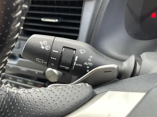 レクサス ＲＸ 450h Fスポーツ 岡山県 2016(平28)年 6.7万km グラファイトブラックガラスフレーク MarkLevinson(マークレビンソン)プレミアムサウンドシステム/ムーンルーフ/後席シートヒーター/パワーシート(電動リクライニング&電動格納機能付)/パノラミックビューモニター/ブラインドスポットモニター/インテリジェントクリアランスソナー/リヤクロストラフィックアラート/リヤクロストラフィックオートブレーキ/ホワイトレザーシート/＝＝＝＝＝/純正12.3インチナビ/・AM/FM/SD/Bluetooth/USB/AUX/・CD/DVD/Blu-ray/フルセグTV/Lexus Safety System+/・プリクラッシュセーフティシステム/・レーンキーピングアシスト/・オートマチックハイビーム/・レーダークルーズコントロール(全車速追従機能付)/前席パワーシート/シートヒーター/シートベンチレーション/運転席メモリー機能/ヘッドアップディスプレイ/ETC2.0/三眼フルLEDヘッドランプ/LEDシーケンシャルターンランプ