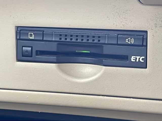 トヨタ ＳＡＩ S Cパッケージ 沖縄県 2014(平26)年 5.7万km ホワイトパールクリスタルシャイン 純正SDナビ（NSCP-W62）/　（CD/DVD/SD/Bluetooth/TV）/バックカメラ/ビルトインETC/クルーズコントロール/前席パワーシート/HIDヘッドライト/オートライト/純正16インチAW/純正フロアマット/プッシュスタート/スマートキ―/純正フロアマット/純正16インチアルミホイール/保証書