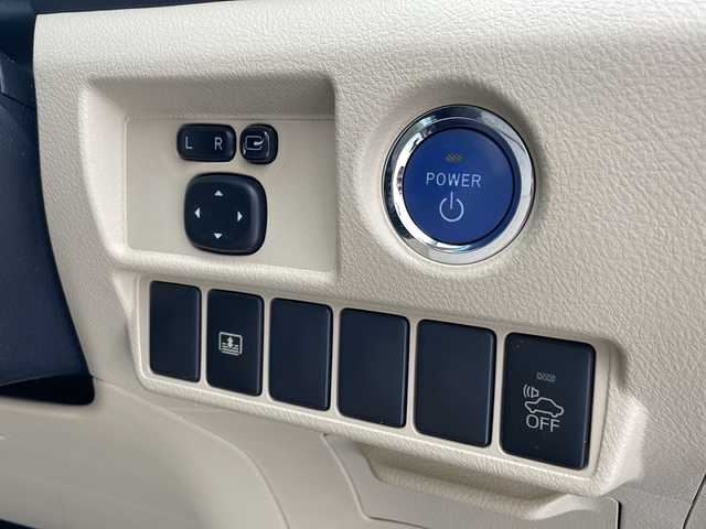 トヨタ ＳＡＩ S Cパッケージ 沖縄県 2014(平26)年 5.7万km ホワイトパールクリスタルシャイン 純正SDナビ（NSCP-W62）/　（CD/DVD/SD/Bluetooth/TV）/バックカメラ/ビルトインETC/クルーズコントロール/前席パワーシート/HIDヘッドライト/オートライト/純正16インチAW/純正フロアマット/プッシュスタート/スマートキ―/純正フロアマット/純正16インチアルミホイール/保証書
