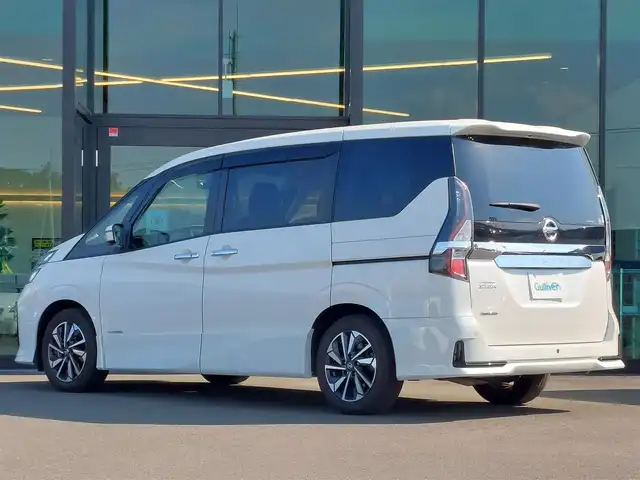 日産 セレナ ハイウェイスター V 東京都 2022(令4)年 1.4万km ブリリアントホワイトパール ワンオーナー/純正10インチナビ/アラウンドビューモニター/プロパイロット/インテリジェントスマートミラー/ドライブレコーダー/ＥＴＣ/両側電動スライドドア/コーナーセンサー/純正16インチＡＷ/ＬＥＤヘッドライト/ＬＥＤフォグランプ/ロールサンシェード/スライドupシート/プッシュスタート/スマートキー