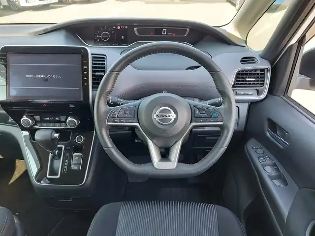 日産 セレナ ハイウェイスター V 東京都 2022(令4)年 1.4万km ブリリアントホワイトパール ワンオーナー/純正10インチナビ/アラウンドビューモニター/プロパイロット/インテリジェントスマートミラー/ドライブレコーダー/ＥＴＣ/両側電動スライドドア/コーナーセンサー/純正16インチＡＷ/ＬＥＤヘッドライト/ＬＥＤフォグランプ/ロールサンシェード/スライドupシート/プッシュスタート/スマートキー