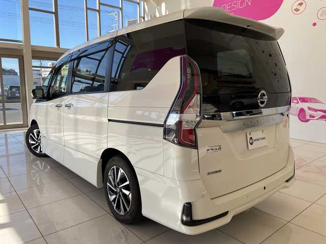 日産 セレナ ハイウェイスター V 埼玉県 2022(令4)年 1.4万km ブリリアントホワイトパール ワンオーナー/福祉車両/エマージェンシーブレーキ/プロパイロット/純正10インチメモリーナビ/　　DVD/BT/フルセグ/アラウンドビューモニター、バックカメラ、サイドカメラ、フロントカメラ/両側パワースライドドア/レーダークルーズコントロール/LEDオートライト/純正16インチアルミホイール/純正ETC