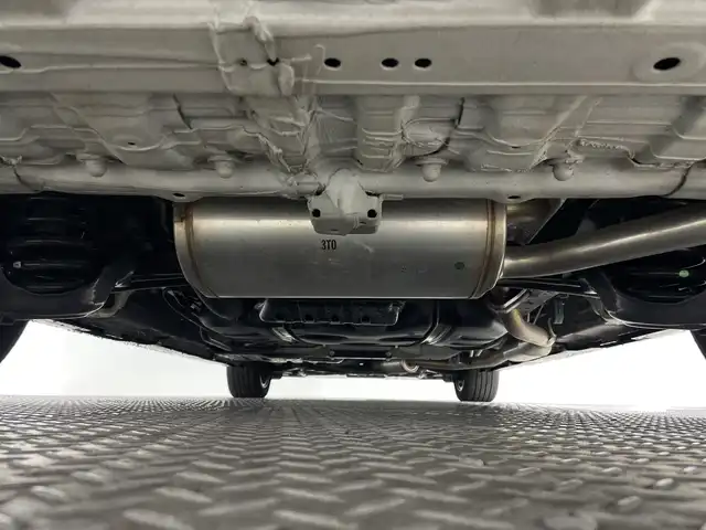 ホンダ ステップワゴン スパーダ eHEV プレミアムライン 神奈川県 2022(令4)年 1.2万km クリスタルブラックパール 純正11.4型メモリーナビゲーション【LXM-２３７VFLi】/フルセグ　CD DVD　Bluetooth　SD　MUSICRACK　/マルチビューカメラ/両側電動スライドドア【サンシェード】/パワーバックドア/ホンダセンシング/衝突軽減ブレーキ/後方誤発進抑制機能/歩行者事故低減ステアリング/渋滞追従機能付アダブティブクルーズコントロール/誤発進抑制機能/近距離衝突軽減ブレーキ/路外逸脱抑制機能/車線維持支援システム/トラフィックジャムアシスト/先行車発進お知らせ/標識認識機能/オートハイビーム/ブラインドスポットインフォメーション/アダブティブドライビングビーム/フロントリアソナー/革巻きステアリング/パドルシフト/ハーフレザーシート/前席/2列目シートヒーター/2列目オットマン/全席USBソケットタイプC/電動パーキングブレーキ/ブレーキオートホールド/プッシュスタート/スマートキー/純正リアスポイラー/LEDヘッドランプ/LEDアクティブコーナリングランプ/LEDフロントフォグランプ/純正17インチアルミホイール/ビルトインETC