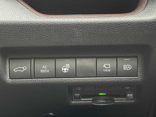 トヨタ ＲＡＶ４ ハイブリットG 岡山県 2022(令4)年 4.1万km ダークブルーマイカ 純正9インチディスプレイオーディオ/フルセグTV、FM、FM、AppleCarplay/AndroidAuto/全方位カメラ/パノラマムーンルーフ/ビルトインETC/運転席メモリーシート/パワーシート/前席シートヒーター/前席ベンチレーション/ステアリングヒーター/パワーバックドア/アクセサリーコンセント/ビートソニックIF36/HDMI to AVコネクター/充電用USB端子/トヨタセーフティセンス/・プリクラッシュセーフティ/・レーントレーシングアシスト/・レーダークルーズコントロール/・オートマチックハイビーム/・ロードサインアシスト/先行車発進告知機能/インテリジェントクリアランスソナー/リアクロストラフィックアラート/ブラインドスポットモニター/車両接近通報装置/モデリスタエアロ/ルーフレール