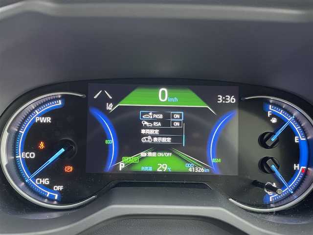 トヨタ ＲＡＶ４ ハイブリットG 岡山県 2022(令4)年 4.1万km ダークブルーマイカ 純正9インチディスプレイオーディオ/フルセグTV、FM、FM、AppleCarplay/AndroidAuto/全方位カメラ/パノラマムーンルーフ/ビルトインETC/運転席メモリーシート/パワーシート/前席シートヒーター/前席ベンチレーション/ステアリングヒーター/パワーバックドア/アクセサリーコンセント/ビートソニックIF36/HDMI to AVコネクター/充電用USB端子/トヨタセーフティセンス/・プリクラッシュセーフティ/・レーントレーシングアシスト/・レーダークルーズコントロール/・オートマチックハイビーム/・ロードサインアシスト/先行車発進告知機能/インテリジェントクリアランスソナー/リアクロストラフィックアラート/ブラインドスポットモニター/車両接近通報装置/モデリスタエアロ/ルーフレール