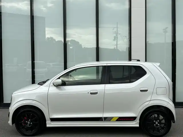 スズキ アルト ワークス 愛知県 2016(平28)年 3.9万km パールホワイト 社外ナビ　/   ＣＤ　/ターボ車　/横滑り防止装置　/純正１５インチアルミホイール　/レカロシート（前席のみ）　/プッシュスタート　/スマートキー　/オートライト/HIDライト
