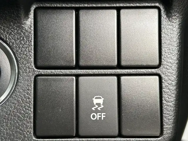 スズキ アルト ワークス 愛知県 2016(平28)年 3.9万km パールホワイト 社外ナビ　/   ＣＤ　/ターボ車　/横滑り防止装置　/純正１５インチアルミホイール　/レカロシート（前席のみ）　/プッシュスタート　/スマートキー　/オートライト/HIDライト