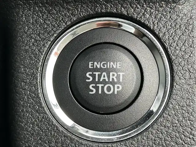 スズキ アルト ワークス 愛知県 2016(平28)年 3.9万km パールホワイト 社外ナビ　/   ＣＤ　/ターボ車　/横滑り防止装置　/純正１５インチアルミホイール　/レカロシート（前席のみ）　/プッシュスタート　/スマートキー　/オートライト/HIDライト