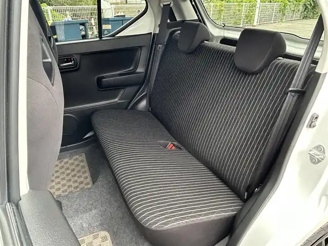 スズキ アルト ワークス 愛知県 2016(平28)年 3.9万km パールホワイト 社外ナビ　/   ＣＤ　/ターボ車　/横滑り防止装置　/純正１５インチアルミホイール　/レカロシート（前席のみ）　/プッシュスタート　/スマートキー　/オートライト/HIDライト