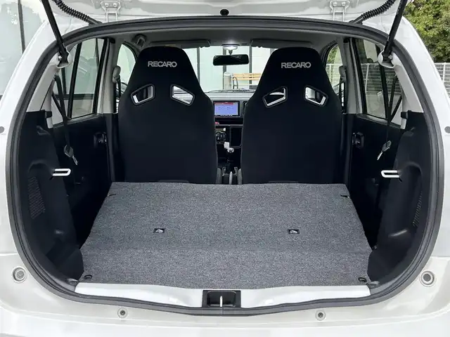 スズキ アルト ワークス 愛知県 2016(平28)年 3.9万km パールホワイト 社外ナビ　/   ＣＤ　/ターボ車　/横滑り防止装置　/純正１５インチアルミホイール　/レカロシート（前席のみ）　/プッシュスタート　/スマートキー　/オートライト/HIDライト