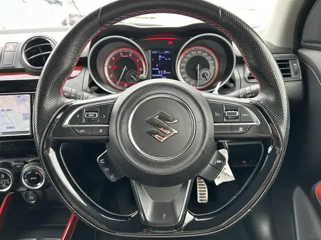 スズキ スイフト スポーツ 群馬県 2020(令2)年 6.7万km チャンピオンイエロー 6速MT ターボ/セーフティパッケージ/全方位モニターカメラパッケージ/純正SDナビ/CD・DVD・SD・USB/Bluetooth・フルセグTV/前後ドライブレコーダー/ビルトインETC/HKSマフラー/クルーズコントロール/横滑り防止装置/レーンキープアシスト/衝突軽減ブレーキ/取説・保証書/R3/4/5/6/7年記録簿/スマートキー×2