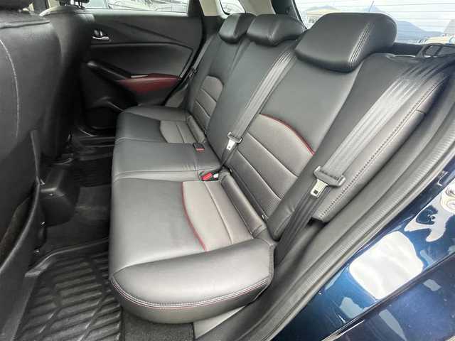 マツダ ＣＸ－３ XD ツーリング 神奈川県 2015(平27)年 11.4万km ディープクリスタルブルーマイカ (株)IDOMが運営する【じしゃロン相模原店】の自社ローン専用車両になります。こちらは現金またはオートローンご利用時の価格です。自社ローンご希望の方は別途その旨お申付け下さい/純正ＳＤナビ／Ｂｌｕｅｔｏｏｔｈ／ＤＶＤ／ＣＤ／地デジＴＶ／ＵＳＢ／ＡＵＸ/バックカメラ/ＥＴＣ/衝突軽減ブレーキ/ブラインドスポットモニター/ドライブレコーダー/オートライト/スマートキー/プッシュエンジンスタート/ゴム製フロアマット