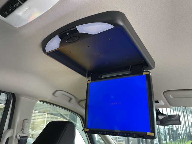 日産 セレナ ハイウェイスター 愛知県 2019(令1)年 6.2万km ブリリアントホワイトパール 純正9型ナビ SDカードなし/フリップダウンモニター/クルーズコントロール/バックカメラ/ハンズフリースライドドア/純正アルミホイール/オートライト/ETC/衝突軽減システム/CD DVD/Bluetooth/ステアリングスイッチ/スマートキー/プッシュスタート