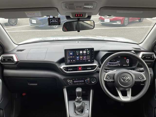 トヨタ ライズ G 福岡県 2023(令5)年 3万km スムースグレーマイカメタリック 純正ディスプレイオーディオ/AppleCarPlay対応/フルセグTV/BT接続/USB接続/HDMI接続/前後ドラレコ　TZ-DR210/スマートキー/プッシュスタート/バックカメラ/純正16インチアルミホイール/純正フロアマット/純正ドアバイザー/LEDヘットライト
