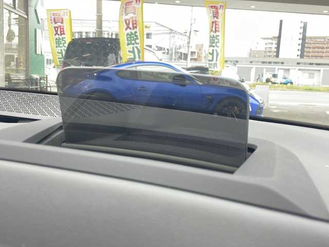 ＢＭＷ ＢＭＷ ２１８ｉ アクティブツアラー エクスクルーシブ 福岡県 2023(令5)年 2.3万km ミネラルホワイト 純正ナビ（Bluetooth・全周囲カメラ）/ブラインドスポットモニター/パーイングアシスト/置くだけ充電/ヘッドアップディスプレイ/パーイングアシスト/置くだけ充電/ヘッドアップディスプレイ/駐車距離コントロール（PDC)/レーダークルーズコントロール/ETC/交差点アシスト/Assisted Driving/運転注意力モニター/自動ヘッドライト/発進サポート/パワーシート（運転席・助手席）/シートヒーター（運転席・助手席）/Cタイプ入力端子/エアバック（運転席・助手席）