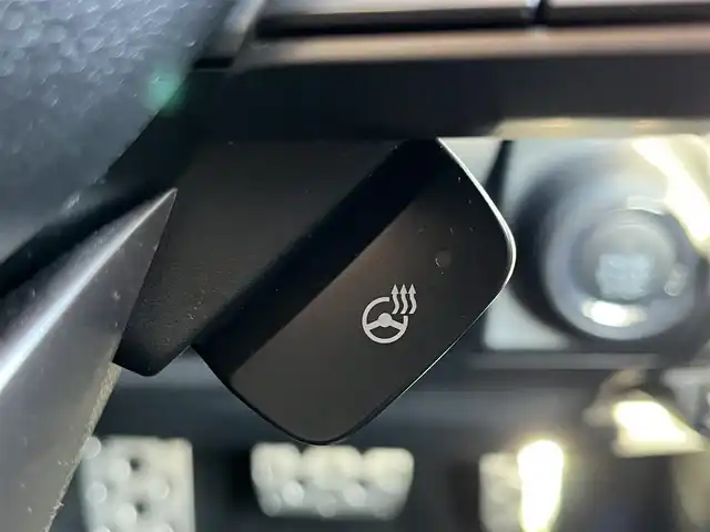 スバル フォレスター ハイブリッド アドバンス 奈良県 2021(令3)年 2.2万km クリスタルホワイトP 純正ナビ（AVIC-RZ711）/（フルセグ/BT/CD/DVD）/サンルーフ/レーダークルーズコントロール/パドルシフト/バックカメラ/ブラインドスポットモニター/衝突軽減システム/レーンキープアシスト/後方コーナーセンサー/パワーバックドア/ハーフレザー/前席パワーシート/全席シートヒーター/ステアリングヒーター/前方ドライブレコーダー/デジタルインナーミラー/ETC/純正18インチAW/取り扱い説明書/スペアキーX1