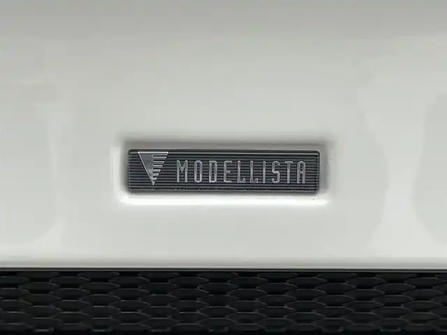 トヨタ ランドクルーザー プラド TX Lパッケージ 岡山県 2022(令4)年 2.7万km ホワイトパールクリスタルシャイン モデリスタエアロ/サンルーフ/純正9インチナビ/・FM/AM/Bluetooth/フルセグ/CD/DVD/バックカメラ/ベージュレザーシート/・パワーシート/・シートヒーター/・ベンチレーション/トヨタセーフティーセンス/・プリクラッシュセーフティ/・レーンディパーチャーアラート/・オートマチックハイビーム/・レーダークルーズコントロール/ビルトインETC/ドライブレコーダー/電動格納サードシート/ブラックルーフレール/LEDヘッドライト/MTモード付シフト/HDMI/USB接続