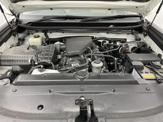 トヨタ ランドクルーザー プラド TX Lパッケージ 岡山県 2022(令4)年 2.7万km ホワイトパールクリスタルシャイン モデリスタエアロ/サンルーフ/純正9インチナビ/・FM/AM/Bluetooth/フルセグ/CD/DVD/バックカメラ/ベージュレザーシート/・パワーシート/・シートヒーター/・ベンチレーション/トヨタセーフティーセンス/・プリクラッシュセーフティ/・レーンディパーチャーアラート/・オートマチックハイビーム/・レーダークルーズコントロール/ビルトインETC/ドライブレコーダー/電動格納サードシート/ブラックルーフレール/LEDヘッドライト/MTモード付シフト/HDMI/USB接続