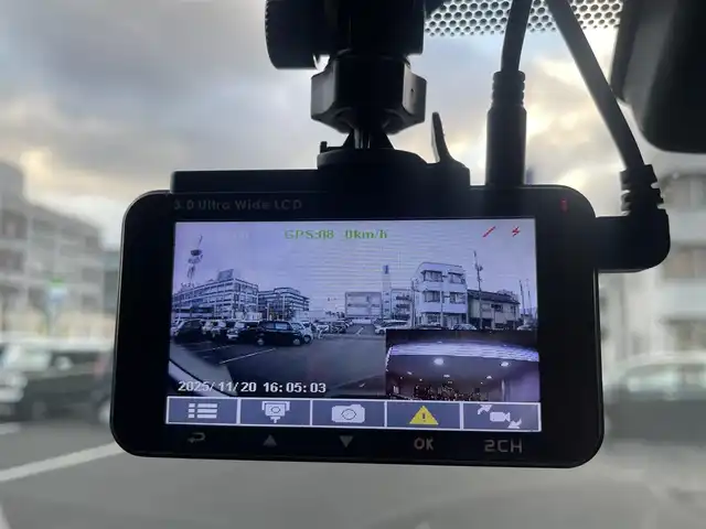 トヨタ アルファードハイブリット SR サイドリフトアップ 島根県 2018(平30)年 4.2万km ダークレッドマイカメタリック 純正9インチナビ　/DVD再生・フルセグ　/Bluetoothオーディオ/純正フリップダウンモニター　/JBLサウンドシステム/バックカメラ/ビルトインETC2.0　/黒レザーシート/前席シートヒーター/前席エアシート/両側パワースライド　/前後ドライブレコーダー/クルーズコントロール/助手席・2列目オットマン　/純正アルミホイール/福祉車両(サイドリフトアップ)