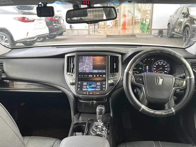 トヨタ クラウン ハイブリッド アスリートG 京都府 2014(平26)年 8.6万km ホワイトパールクリスタルシャイン HDDナビ８インチ/アラウンドビューモニター /レーダークルーズコントロール /クリアランスソナー  /ステアリングヒーター /シートヒーター＆ベンチレーター /エアシート /メモリーパワーシート/電動リアサンシェード /オールオートパワーウィンドウ/ドラレコ前後 (UP-K04)/ワンセグTV/ウィンカーミラー/フロントフォグ/オートマチックハイビーム/ビルトインETC/スマートキー/禁煙車/プッシュスタート