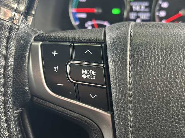 トヨタ クラウン ハイブリッド アスリートG 京都府 2014(平26)年 8.6万km ホワイトパールクリスタルシャイン HDDナビ８インチ/アラウンドビューモニター /レーダークルーズコントロール /クリアランスソナー  /ステアリングヒーター /シートヒーター＆ベンチレーター /エアシート /メモリーパワーシート/電動リアサンシェード /オールオートパワーウィンドウ/ドラレコ前後 (UP-K04)/ワンセグTV/ウィンカーミラー/フロントフォグ/オートマチックハイビーム/ビルトインETC/スマートキー/禁煙車/プッシュスタート