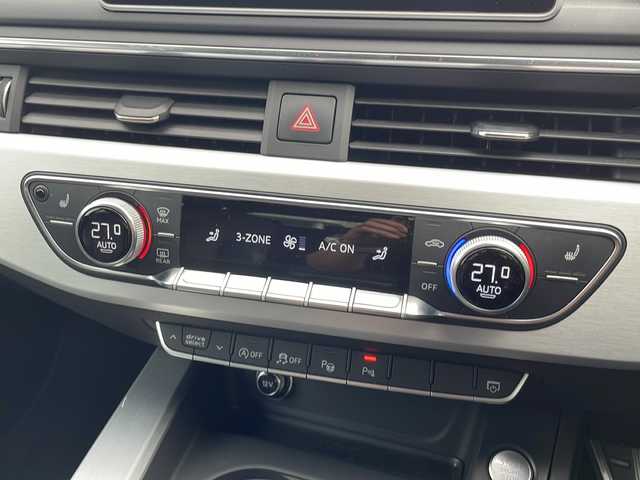 アウディ Ａ５ SB 2．0 TFSI スポーツ 福井県 2018(平30)年 3.1万km グレイシアホワイトメタリック 登録時走行距離３０６３４ｋｍ/Sラインパッケージ/メーカー純正HDDナビゲーション/（CD/DVD/BT）/フルセグテレビ/バーチャルコックピット/プリクラッシュセーフティ/レーンキープアシスト/アダプティブクルーズコントロール/パークアシスト/クリアランスソナー/LEDヘッドライト/電動リアゲート/純正18インチアルミホイール/前席パワーシート/ハーフレザーシート/シートヒーター/パドルシフト/フロントカメラ/サイドカメラ/バックカメラ/ETC2.0 /ドライブレコーダー/プッシュスタート/スマートキー/保証書/取扱説明書