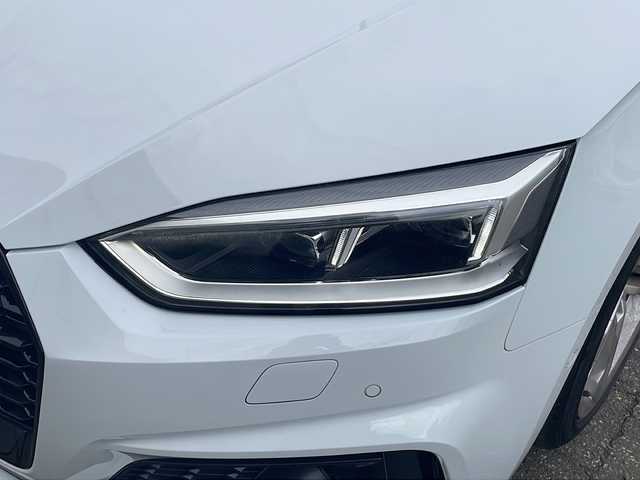 アウディ Ａ５ SB 2．0 TFSI スポーツ 福井県 2018(平30)年 3.1万km グレイシアホワイトメタリック 登録時走行距離３０６３４ｋｍ/Sラインパッケージ/メーカー純正HDDナビゲーション/（CD/DVD/BT）/フルセグテレビ/バーチャルコックピット/プリクラッシュセーフティ/レーンキープアシスト/アダプティブクルーズコントロール/パークアシスト/クリアランスソナー/LEDヘッドライト/電動リアゲート/純正18インチアルミホイール/前席パワーシート/ハーフレザーシート/シートヒーター/パドルシフト/フロントカメラ/サイドカメラ/バックカメラ/ETC2.0 /ドライブレコーダー/プッシュスタート/スマートキー/保証書/取扱説明書