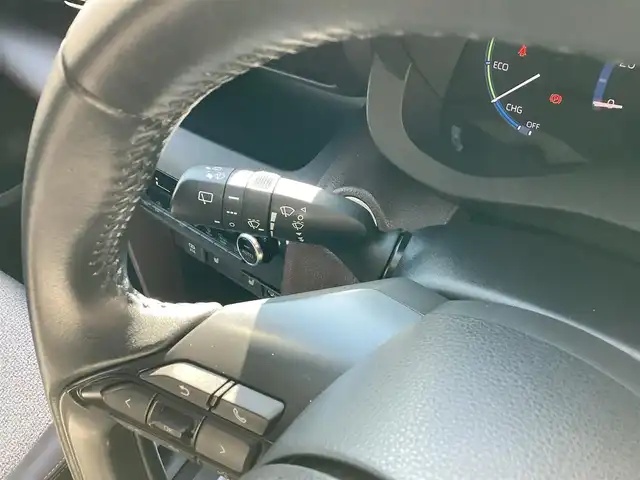 トヨタ ヤリスクロス ハイブリッド Z 愛知県 2021(令3)年 2.8万km ブラックマイカ/シルバーメタリック 2トーン ワンオーナー　/ハーフレザー　/パワーシート　/シートヒーター　/レーダークルーズコントロール　/ＢＳＭ　/ＡＨＢ　/ＬＤＡ　/ＰＣＳ　/ビルトインＥＴＣ　/ディスプレイオーディオ　/フルセグ　/バックカメラ　/ナビ　/シートヒーター